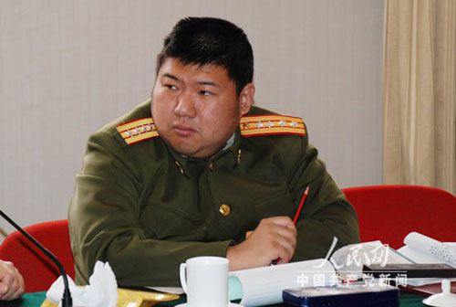 ë��֮��ë����