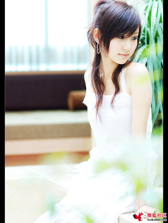 �Ѻ����������ϴ�ͼƬ