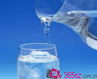 ����ϰ��һ��һ���׿�ˮ