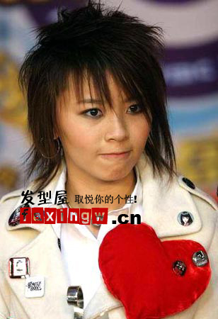 09�����е�Ůʿ�̷�����ͼƬ