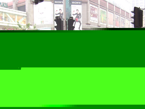 ����·��·���ཨ�������ִ����ɡ��̵�װ����Ÿ߹�ŷ���ŵ䡢��ʽ�ŵ䡢ŷ½�³��������ʹ��еĽ��������߷�ɡ������ǽ�������������ڲ����֣���ɢ����Ũ���ĳ������Ļ�������Ϣ��������·��ҹ�����Ͼ�·һ�����ˣ��̵���޺���ͷ׶�Ŀ�����ڻ���·����ʵʩ���̵�������ƹ�͸�����̡����ټ����ɲ���ֹ��ο�ֵ���ɵ���һ��������ɫ�ġ��ƹ������������Կ����������鵽��ҹ�ǵķ�ɡ���