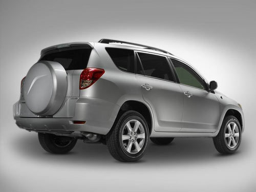 代表车:丰田RAV4