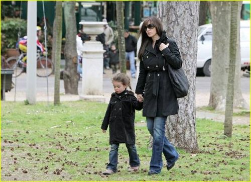 “第一夫人”腕表 ——6个最大牌女人和一款腕表的极致传奇