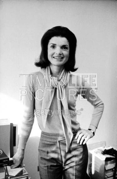 “第一夫人”腕表 ——6个最大牌女人和一款腕表的极致传奇