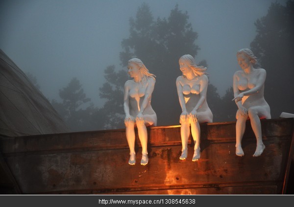 Love LAND (24)