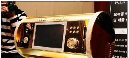 除了华丽的外表之外,这款圆柱形的电脑也并不像某些奢侈品电子产品一样有令人发指的华而不实,它的配置还算可以。