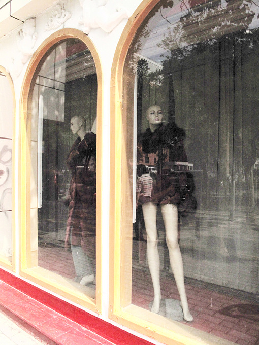 2 俄式服装店.jpg