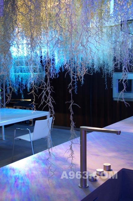 ���һ����������ʻ���ȴ����ֳ��ڼ����ͼ��