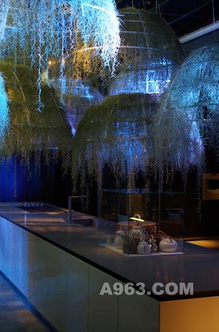 ���һ����������ʻ���ȴ����ֳ��ڼ����ͼ��