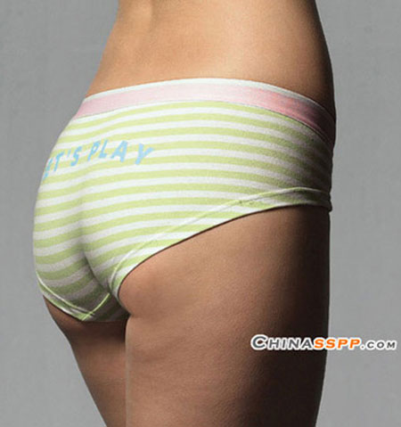 9�������ڿ���Ů�����ջ�