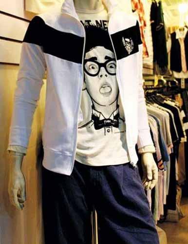 ����԰վ�ܱ�С����