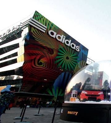 Adidas�����