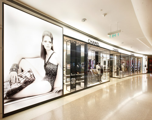 ���ζ�Chanel(�Ϻ���¡�㳡)