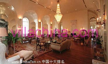 皮埃尔阁楼套房(Pierre Penthouse)