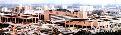 �������ݳ޵Ĺ��ﳡ�����а�(ͼ)