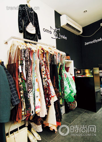  �ϱ���������ɫ���Ƽ� 