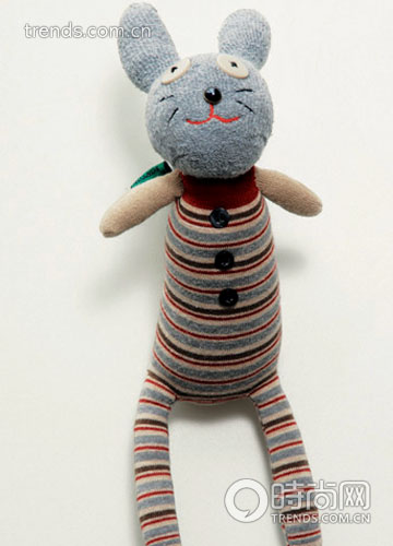  �ϱ���������ɫ���Ƽ� 