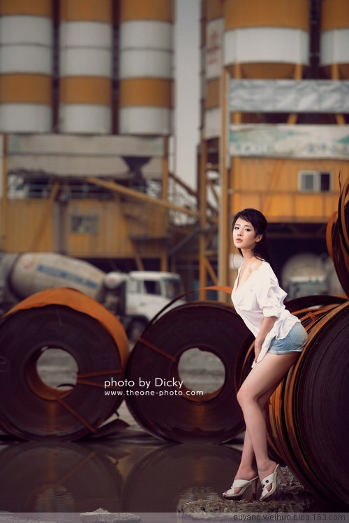 ����Ϸ��ѧԺ����ϵ�о���У�������� - ���� - ���ص�Ӱ������