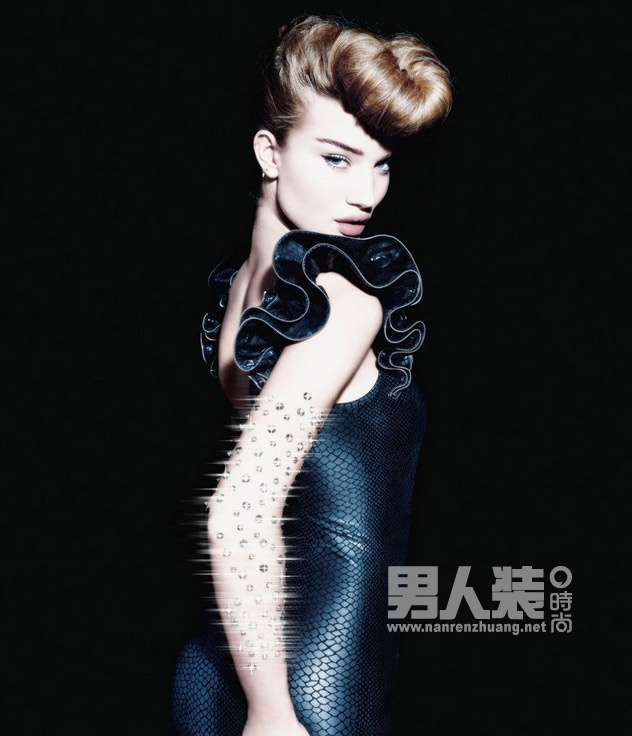 �����ν�ա�Ů����:�����������Ը�����д�� - tonnyjia - TONNY.J CLUB