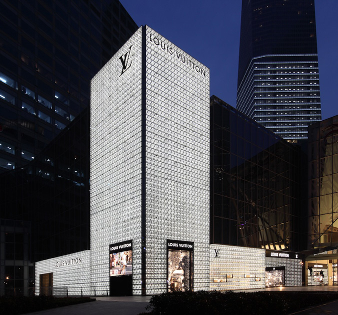 上海浦东金融区的时尚新地标 LV上海浦东旗舰店隆重揭幕 - tonnyjia - TONNY.J CLUB 上海浦东金融区的时尚新地标 LV上海浦东旗舰店隆重揭幕 - tonnyjia - TONNY.J CLUB