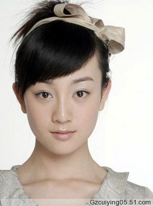 学女星妙用发带打造超绚烂发型 学女星妙用发带打造超绚烂发型