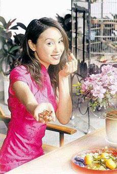 哪位女星最能穿出旗袍的神韵? - 。 - 云之都 哪位女星最能穿出旗袍的神韵? - 。 - 云之都