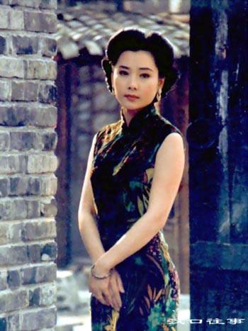 哪位女星最能穿出旗袍的神韵? - 。 - 云之都 哪位女星最能穿出旗袍的神韵? - 。 - 云之都