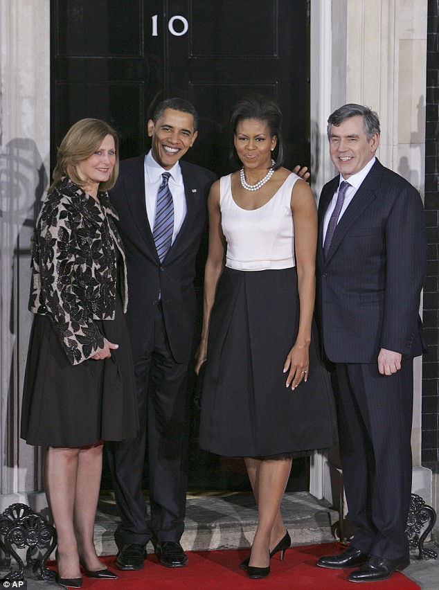 Ӣ�������󳼲����������������°�������Ъ���°������ſ�����������10�š���³��˵�������׶ص����䣬��Ϊ���е�Ŀ�ⶼ����Ъ���°���