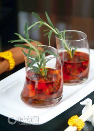 �󶭵ĺ���С¹��