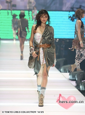 �ձ����Ҏģ����ʢ�䣬����������궼�����������־����~ - witchstory - witchstory�Ĳ���