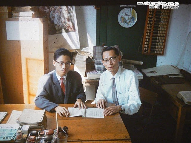 五十年代香港风情(彩色老照片) 五十年代香港风情(彩色老照片) - 幻尘 - asiastudio 的老照片博客