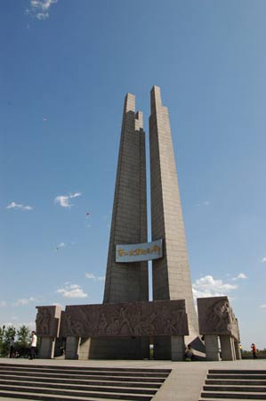 ���й�60��ر� - �Ϸ��� - ���κ͵�Ӱ