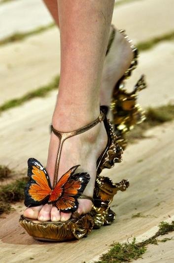 2011春夏女装点睛配角之王