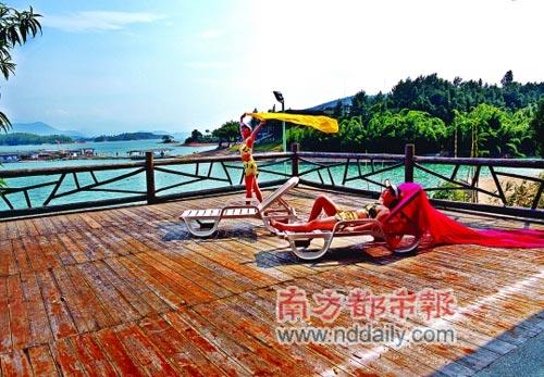 万绿湖是玩水戏水的好去处。 万绿湖是玩水戏水的好去处。