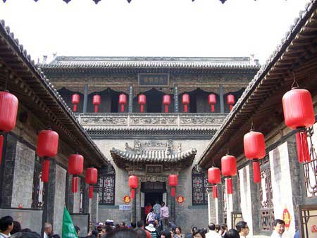 ɽ���ǼҴ�Ժ