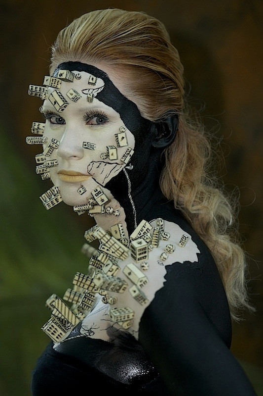 Ʒ