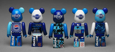 ϵbearbrick