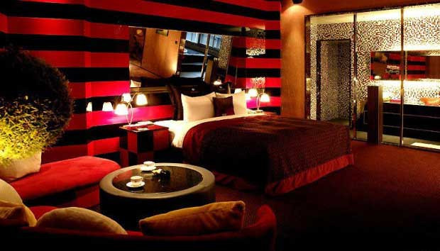 �Ծ�Ʒ������