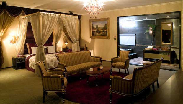 �Ծ�Ʒ������