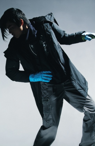 Ʒ