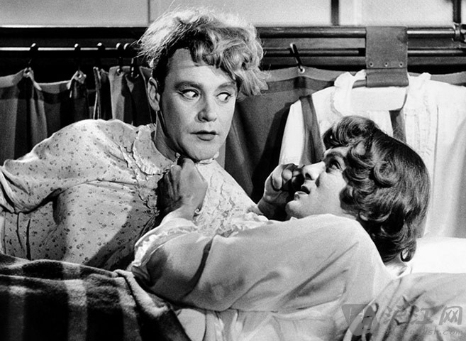  Some Like It Hot