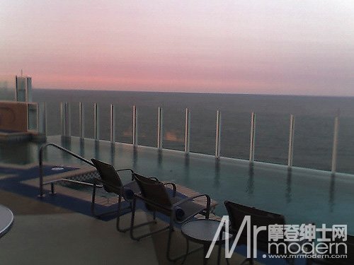 世界十大以高度著称的空中酒吧 - 沙河 - pdsgsz