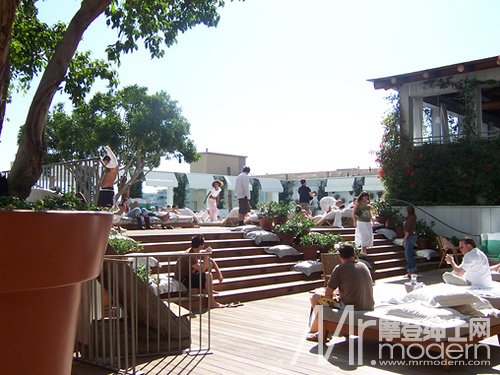 世界十大以高度著称的空中酒吧 - 沙河 - pdsgsz