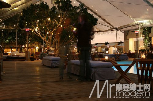 世界十大以高度著称的空中酒吧 - 沙河 - pdsgsz