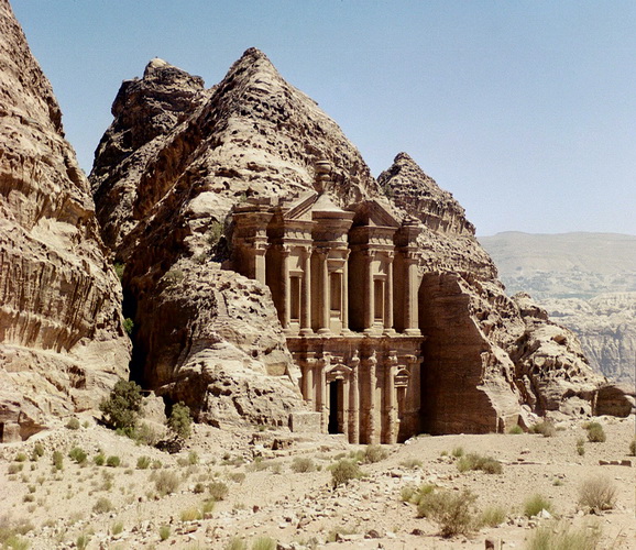 Ed Deir Petra