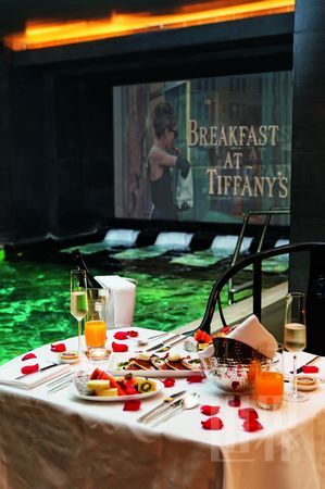 ���ͼƬ������һҳ