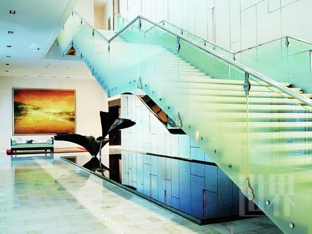 ���ͼƬ������һҳ