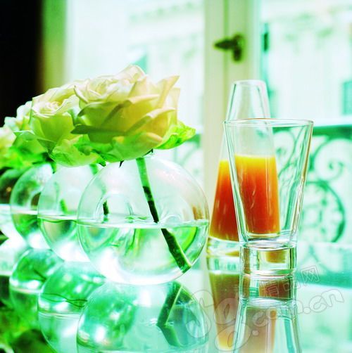 ȫ�򶥼��Ƶ��